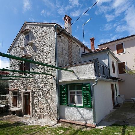 Holiday Home Mihovilovic Premantura Oda fotoğraf